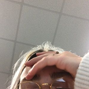 Meet your Posher, Hannah